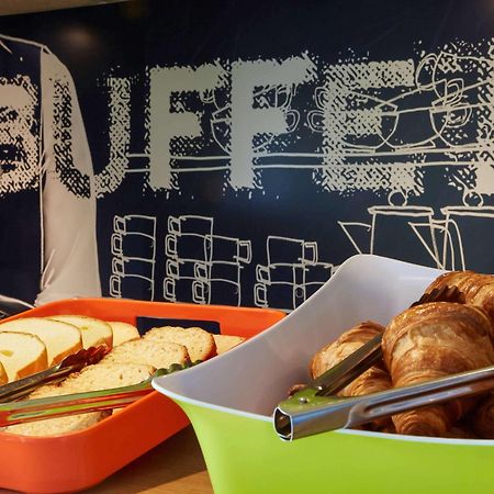 Ibis Budget Lyon Est Chaponnay Esterno foto