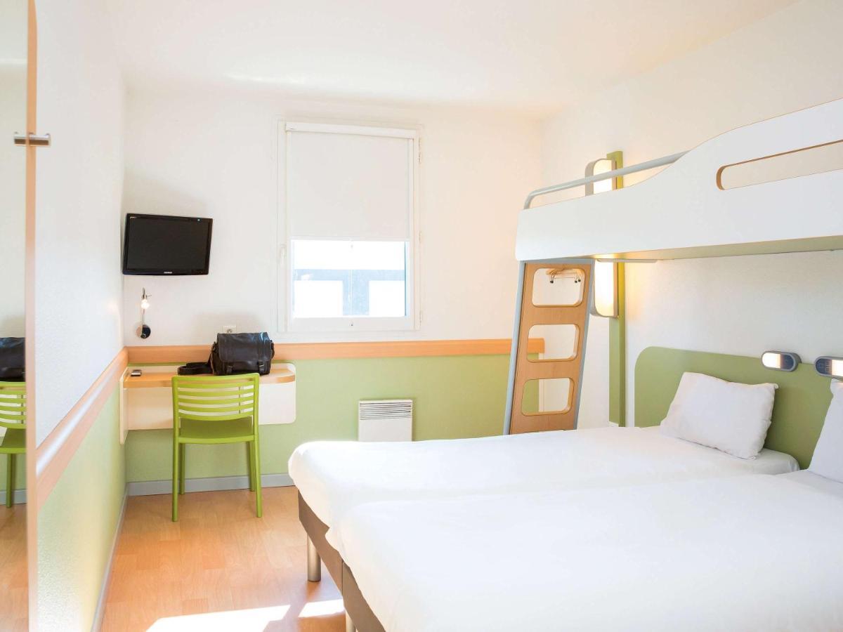 Ibis Budget Lyon Est Chaponnay Esterno foto